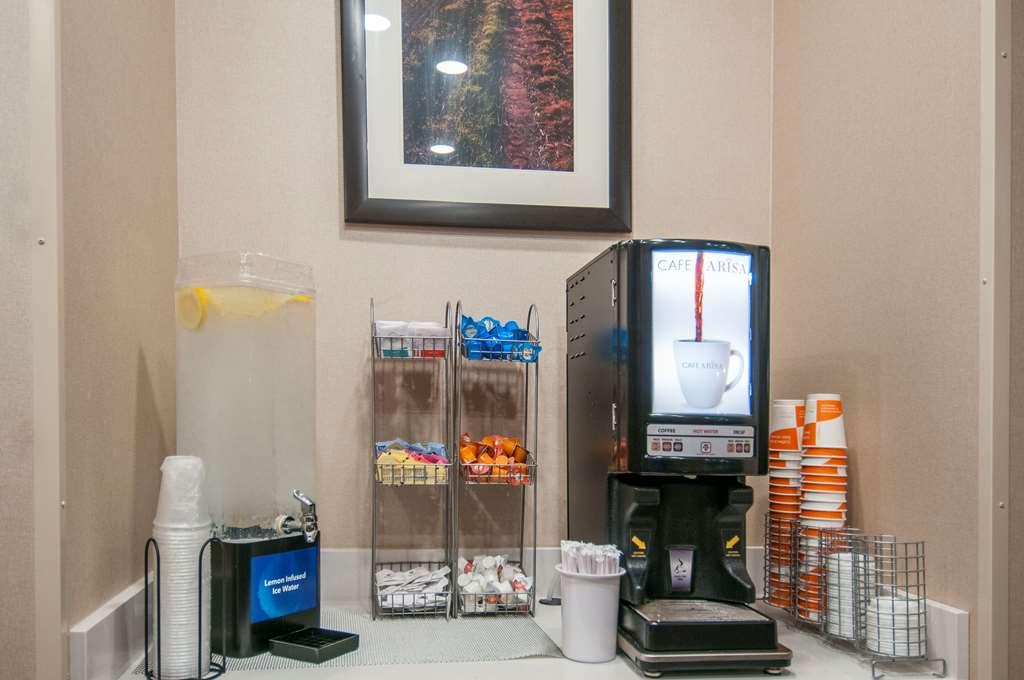 Comfort Inn & Suites Downtown Near University توسكالوسا المطعم الصورة