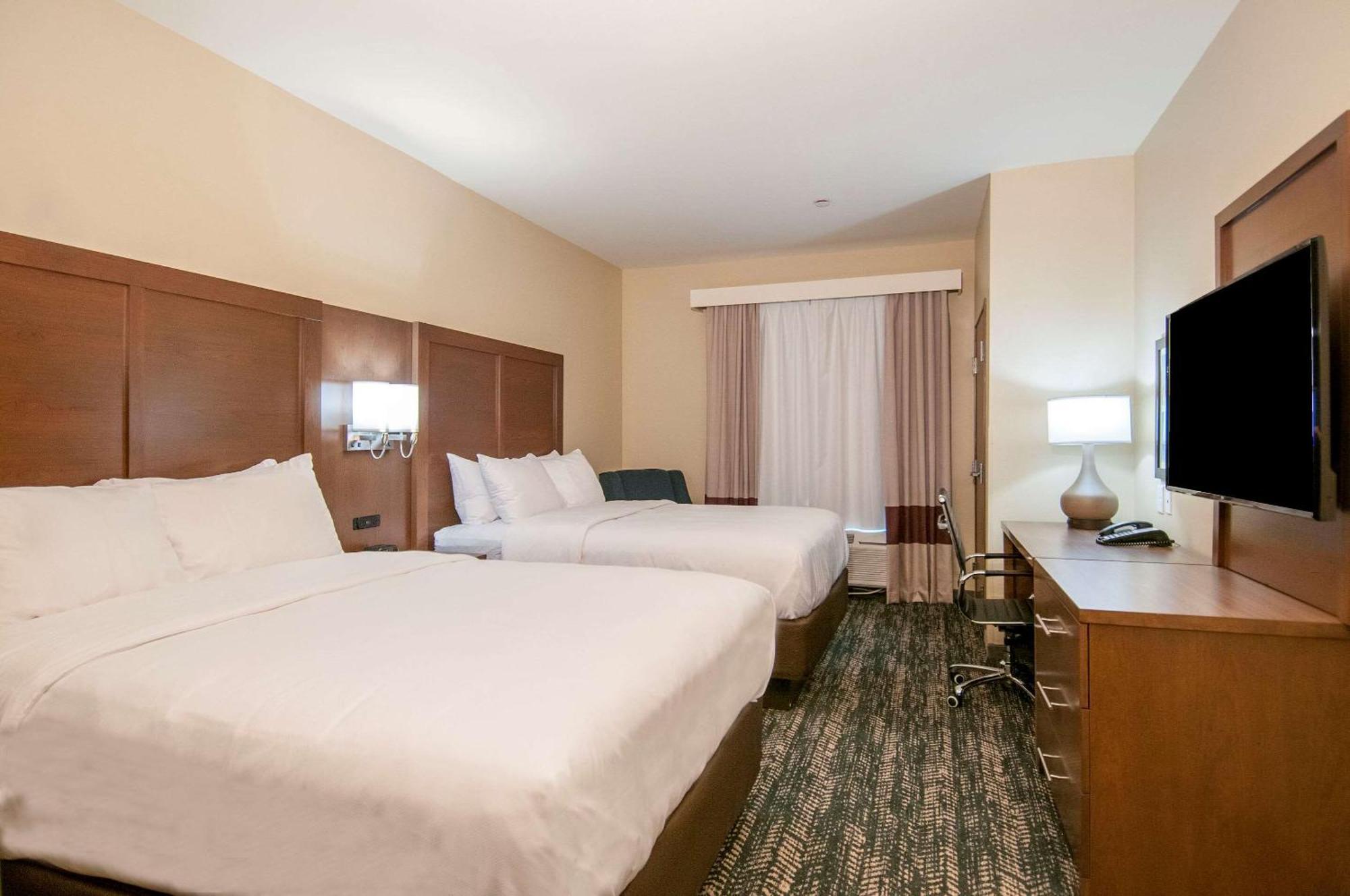 Comfort Inn & Suites Downtown Near University توسكالوسا المظهر الخارجي الصورة